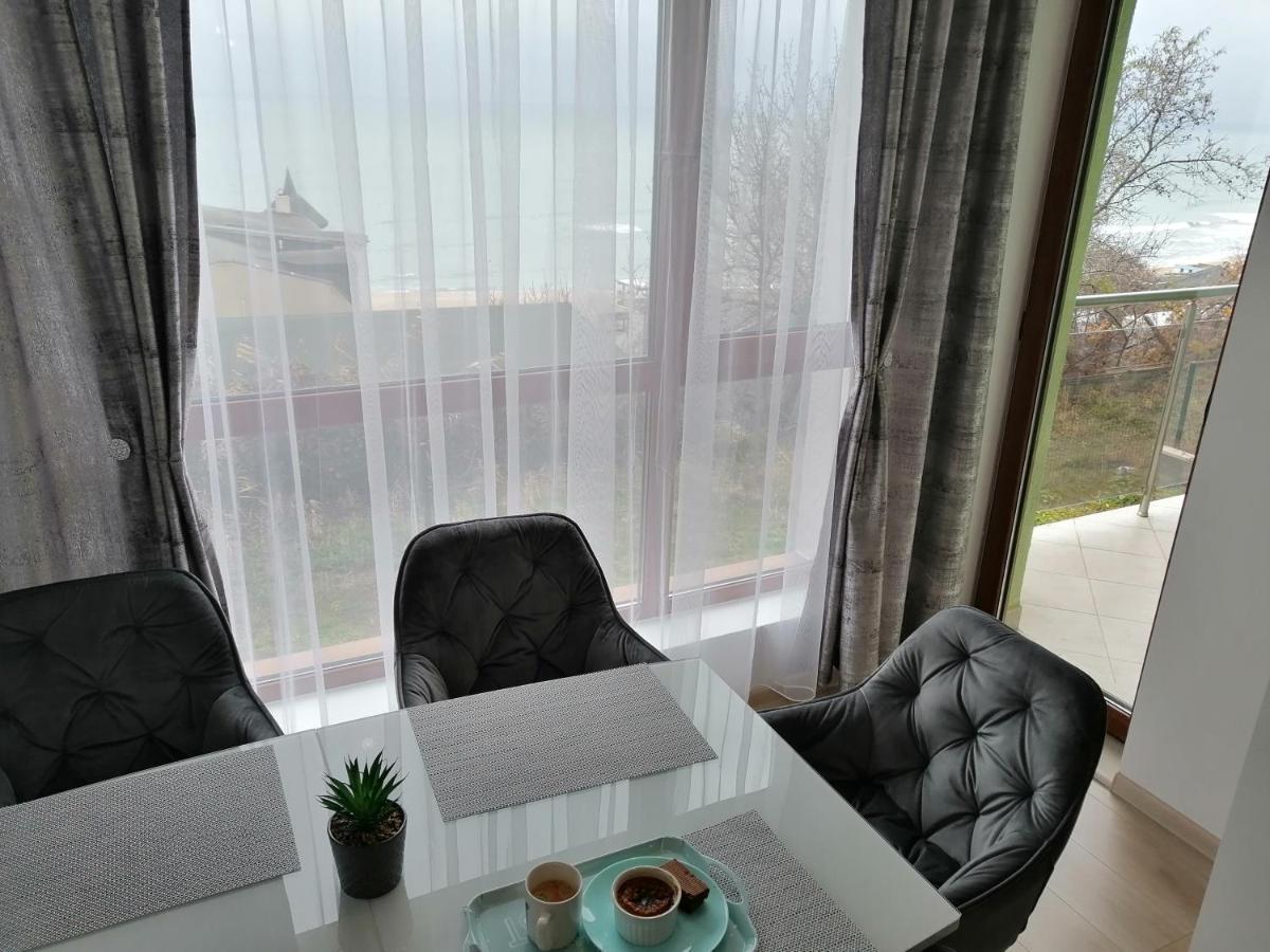 Relax Apartament Varna ภายนอก รูปภาพ